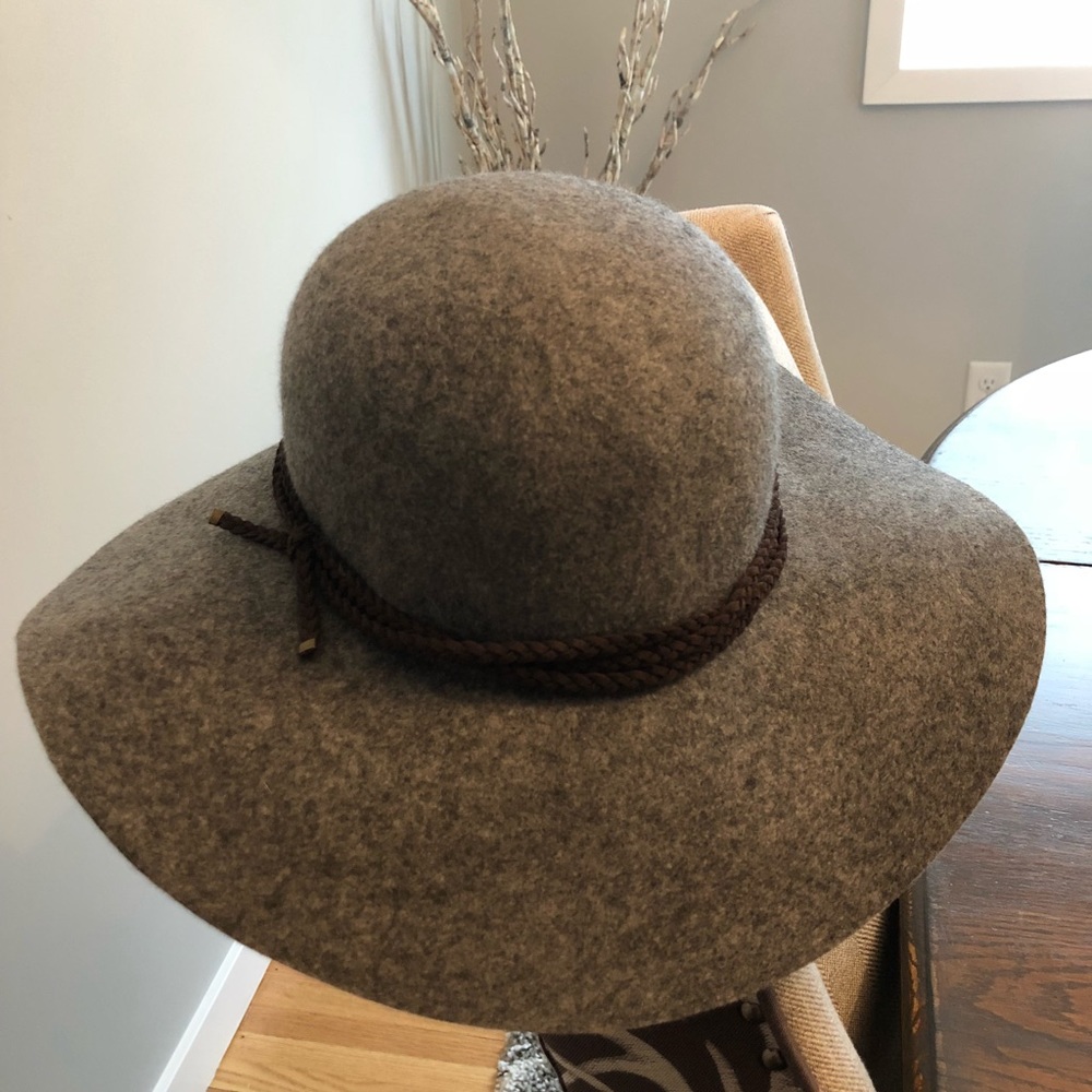 Wool felt Hat from Evereve
